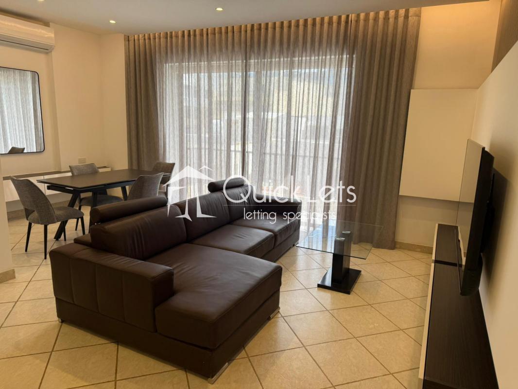Apartments in Qawra - Image 3