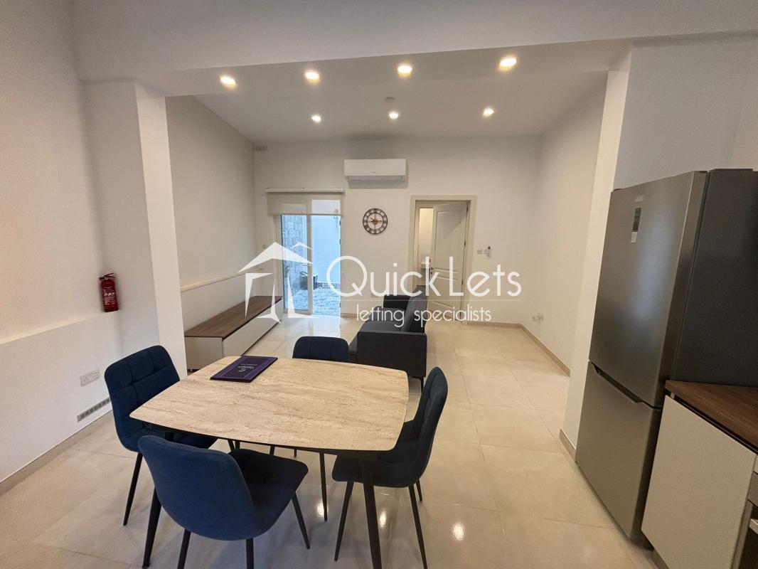 Property in Kalkara