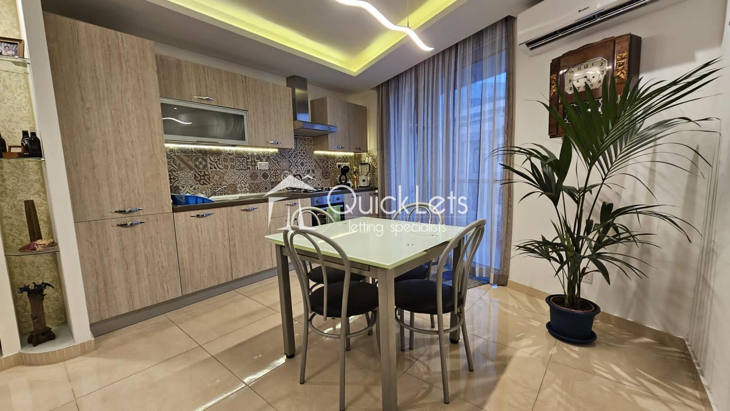 Property in Santa Venera