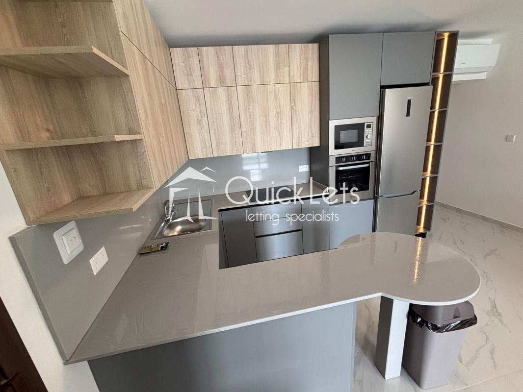 Apartments in Luqa - Image 3