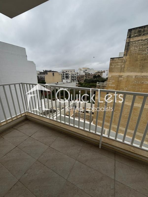 Rooms in Swieqi - Image 3