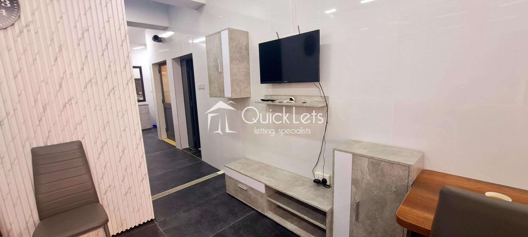 Studio Maisonette in Marsa - Image 5