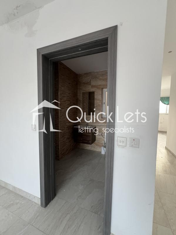 Rooms in Birkirkara - Image 4