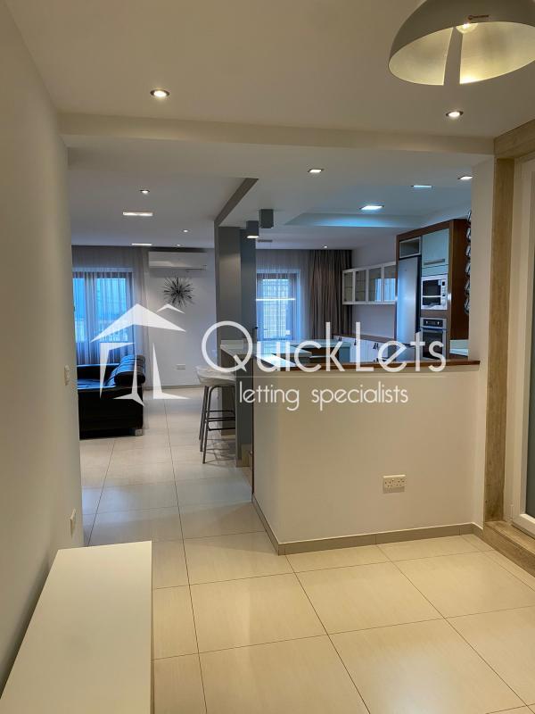 Apartments in Gzira - Image 5