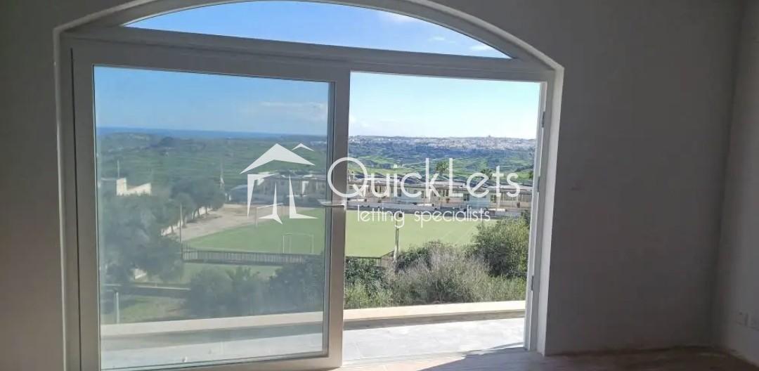 Property in Gozo - Zebbug