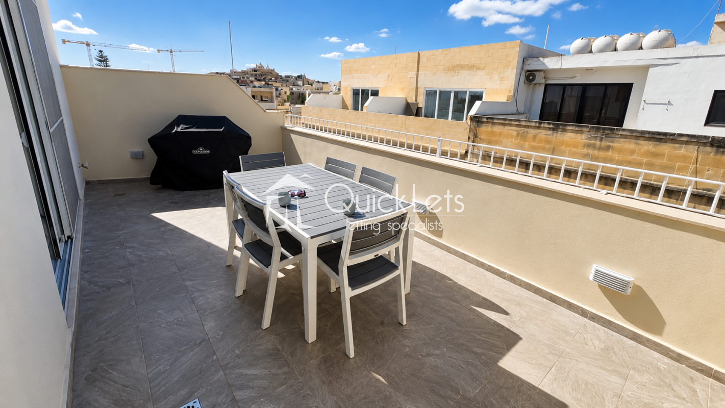 Duplex Penthouse in Sliema - Image 2