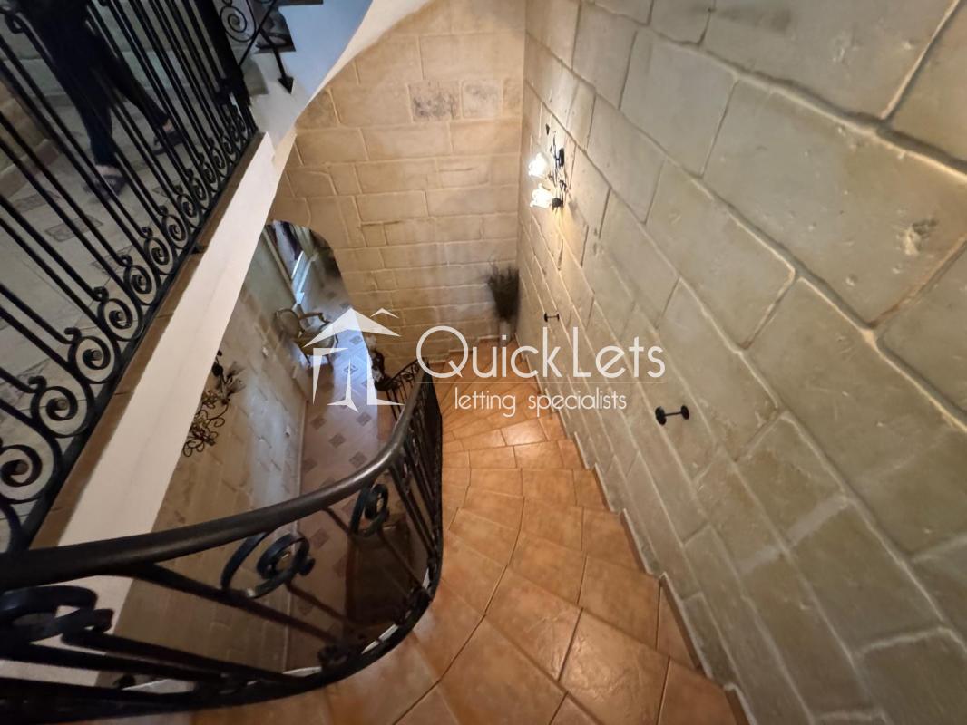 Townhouses in Birkirkara - Image 2