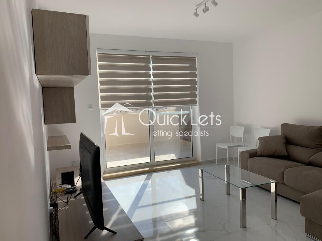 Apartments in Qawra - Image 4
