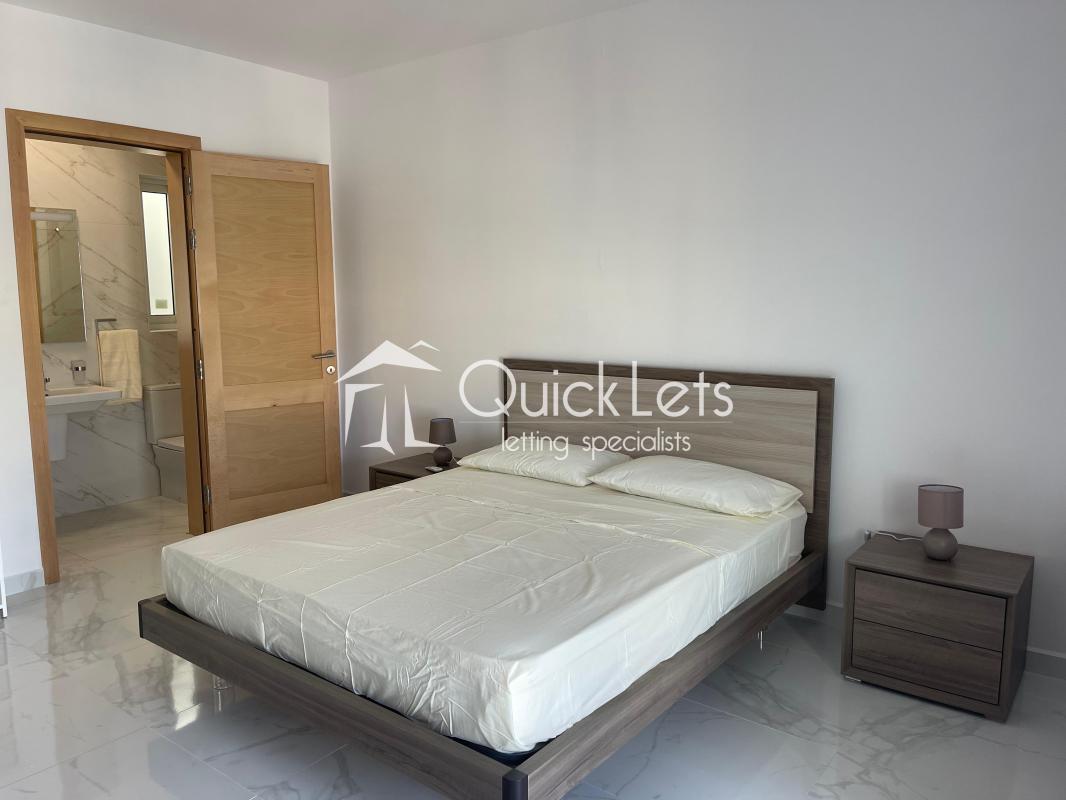 Apartments in Qawra - Image 6