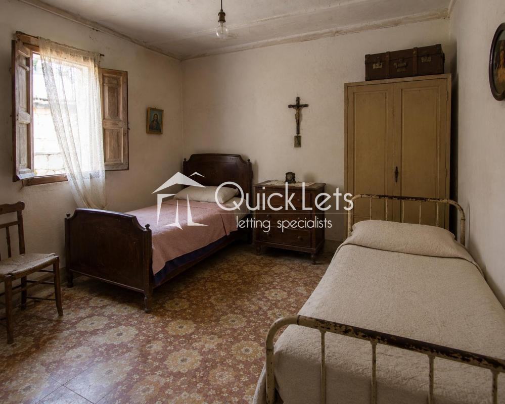 House of Character in St. Julians - Image 4