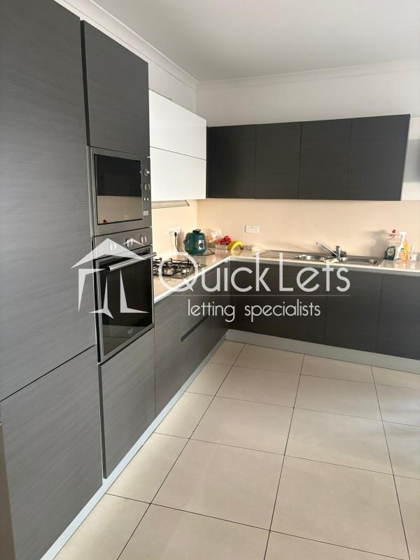 Apartments in Paola - Image 3