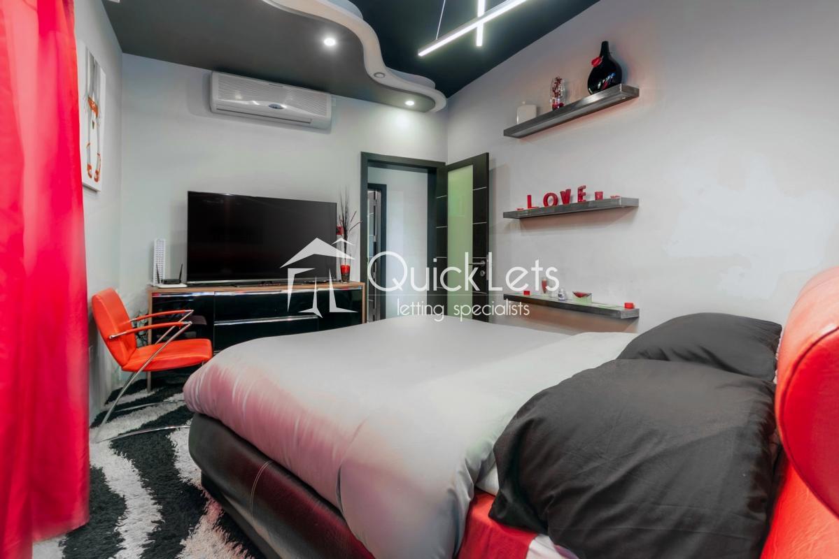 Apartments in Pembroke - Image 3