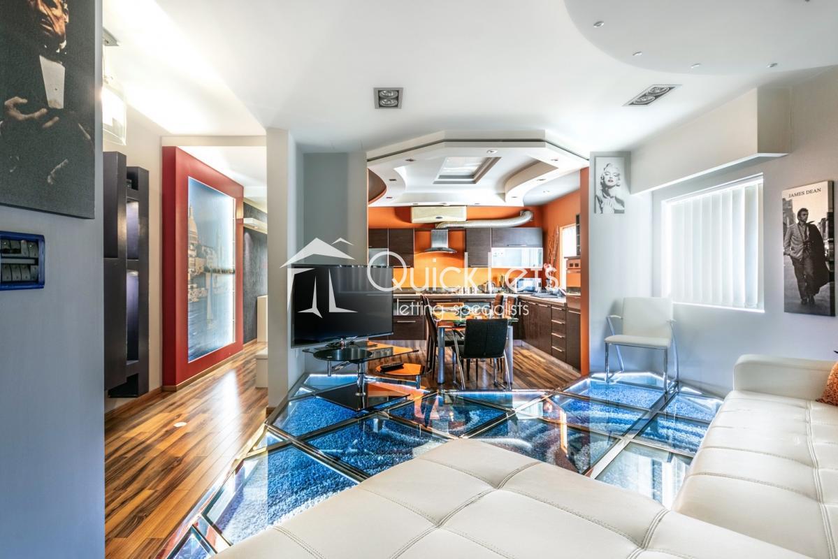 Apartments in Pembroke - Image 6