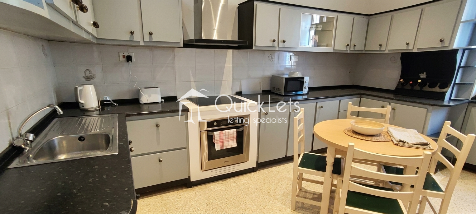 Apartments in Bormla - Image 4
