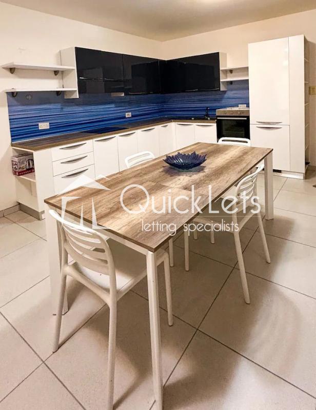 Property in Qawra