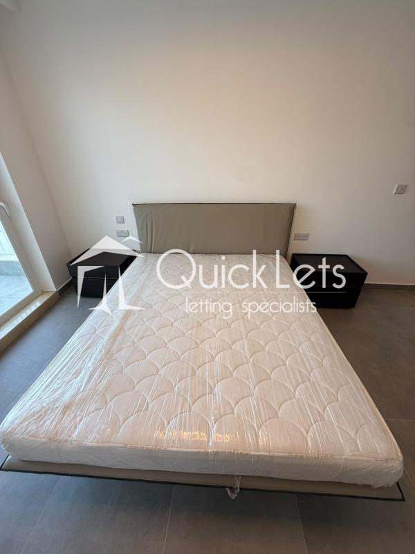 Apartments in Gzira - Image 5