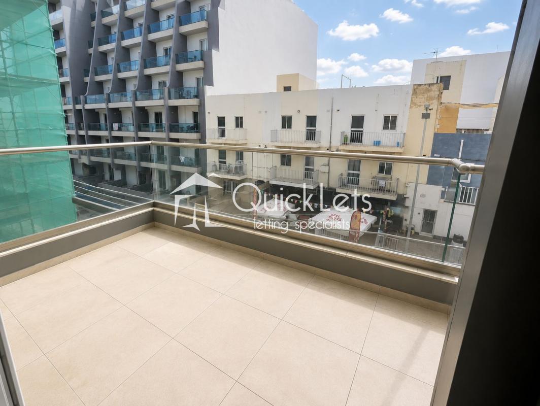 Apartments in Qawra - Image 5