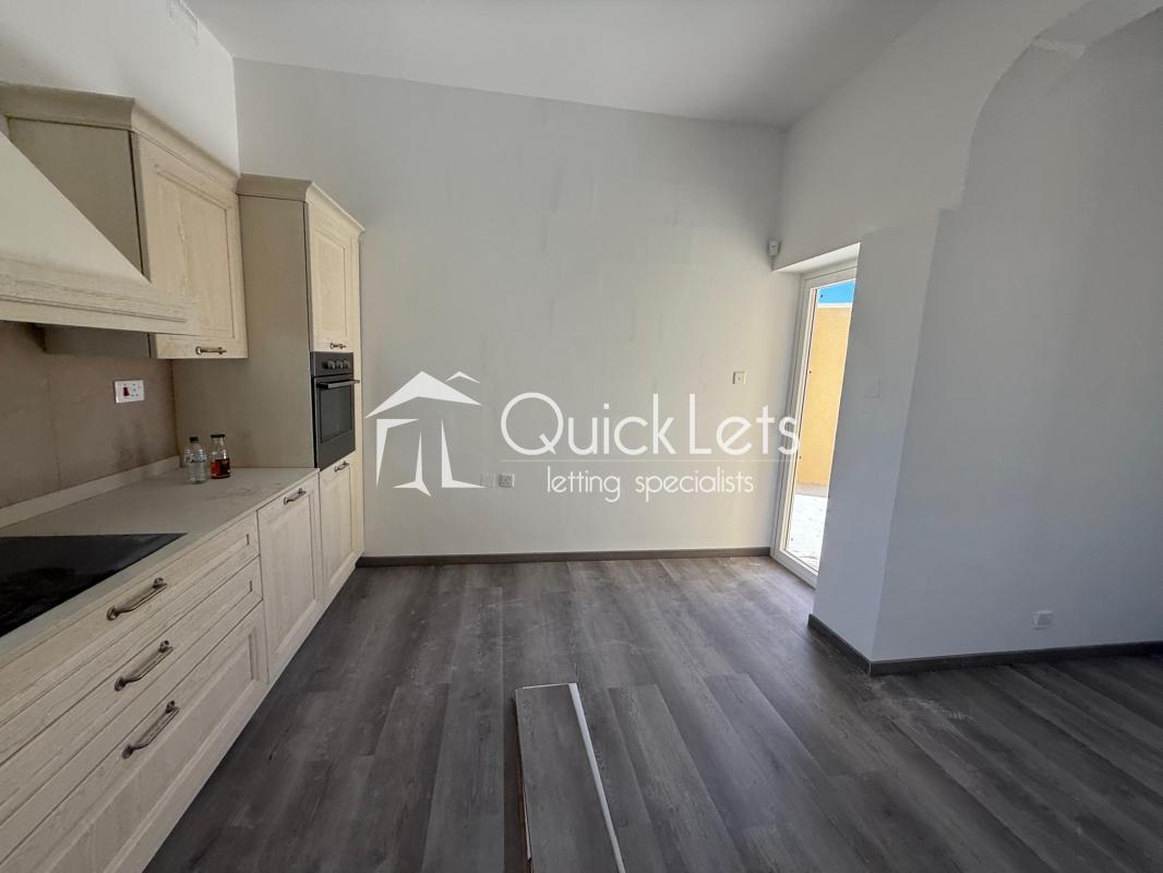 Property in Ta' Xbiex