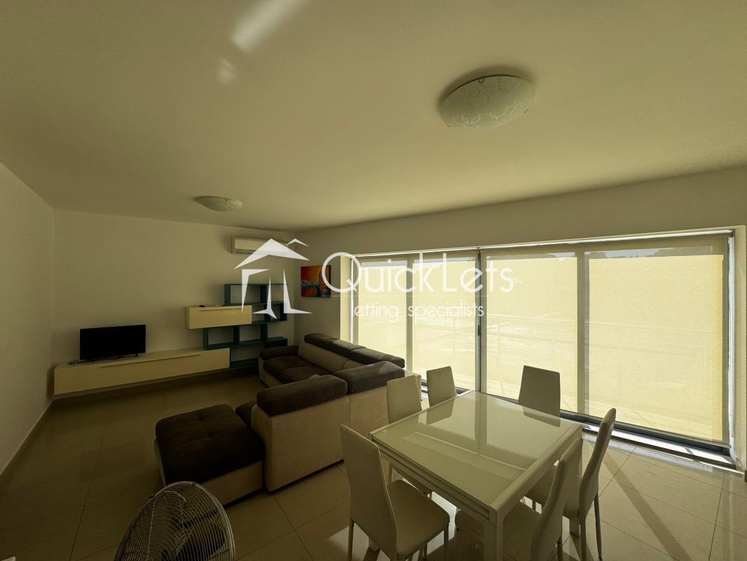 Apartments in Salina - Image 4