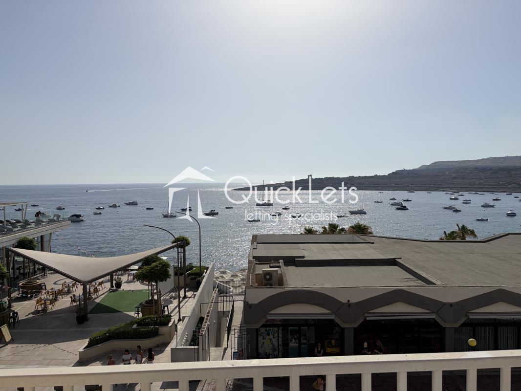 Property in Qawra