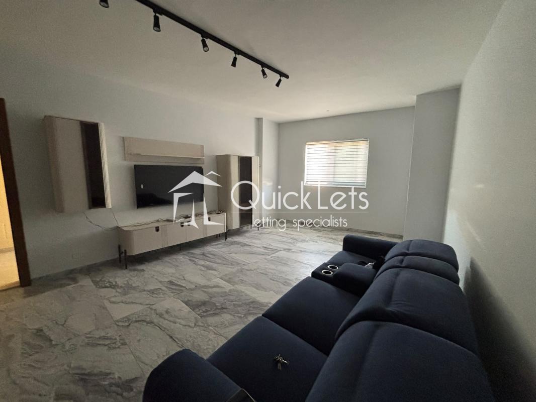 Property in Gozo - Ghajnsielem