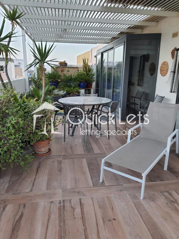 Property in Xghajra