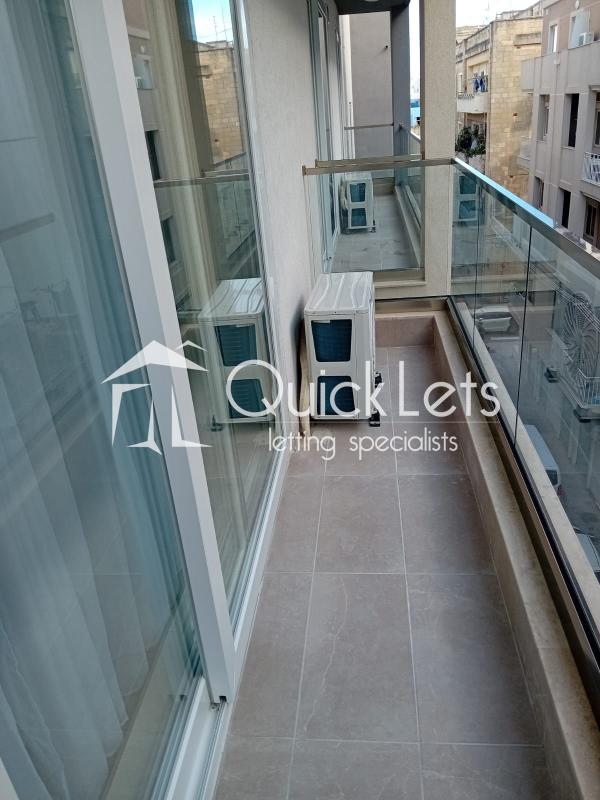 Apartments in Gzira - Image 4