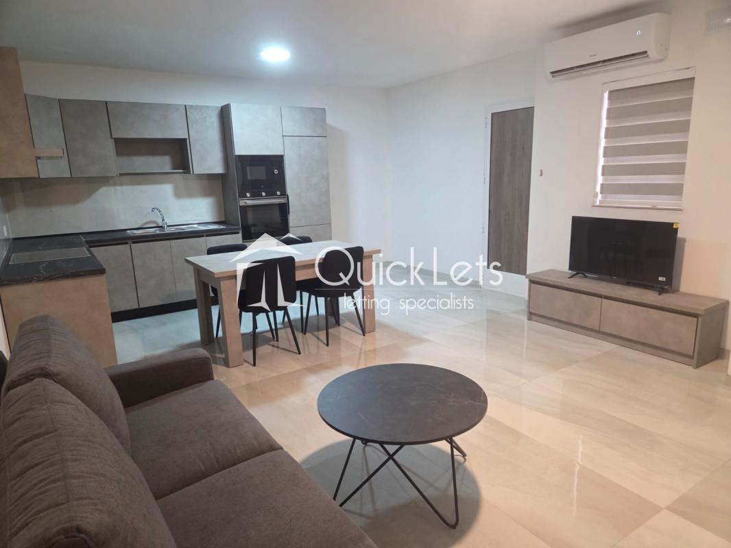 Property in Zabbar