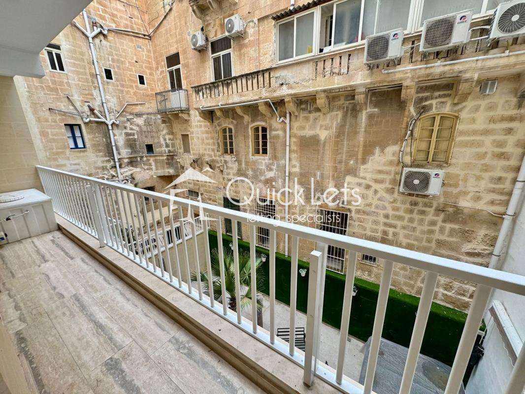 Maisonettes in Floriana - Image 3