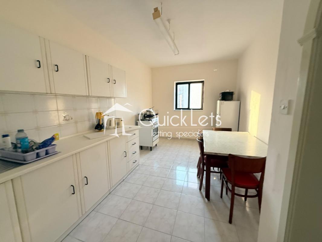 Apartments in Bugibba - Image 5