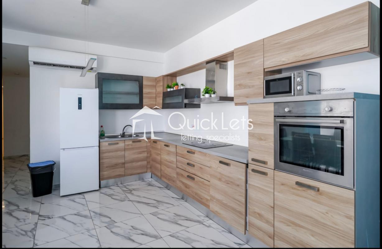 Apartments in Sliema - Image 2