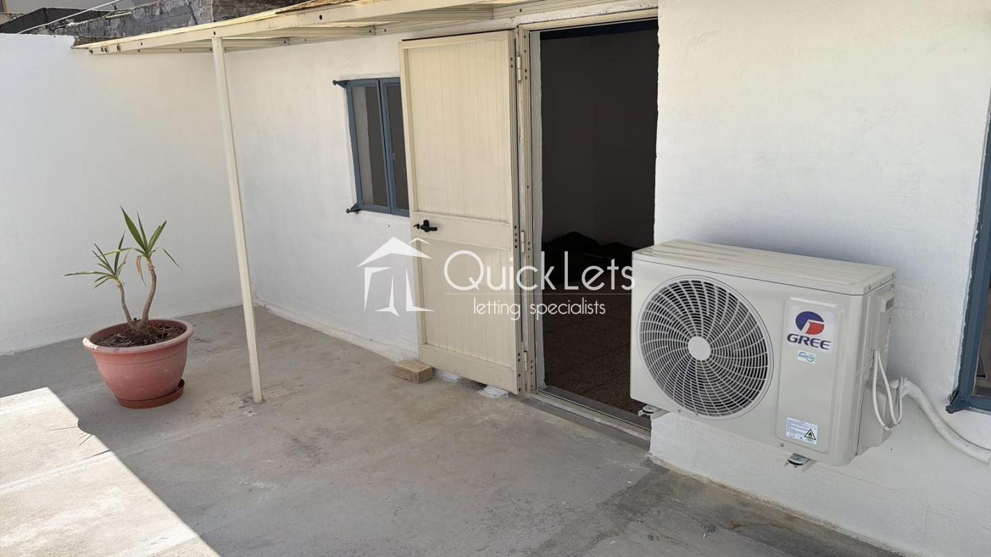 Apartments in Gzira - Image 3