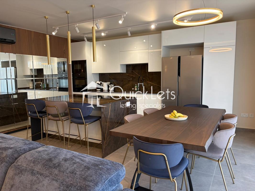Apartments in Pembroke - Image 2