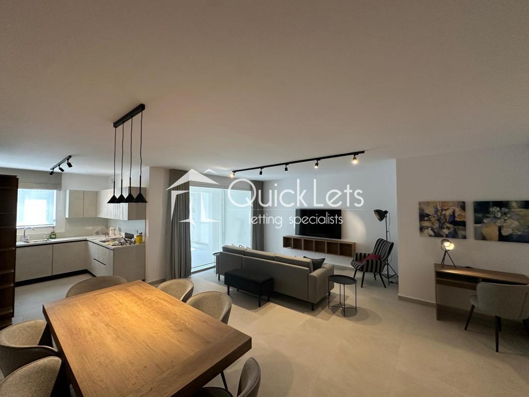 Property in Zebbug