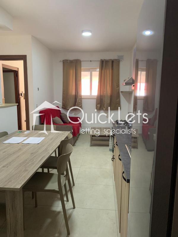 Rooms in Swieqi - Image 3