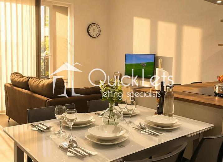 Property in Qawra