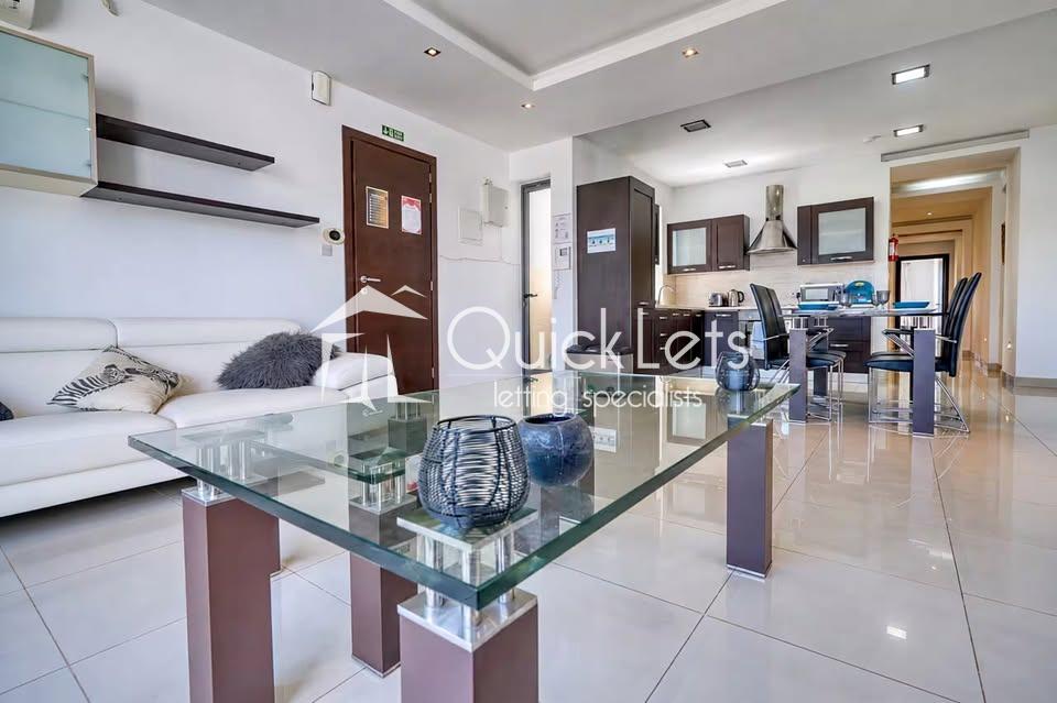 Apartments in Sliema - Image 2