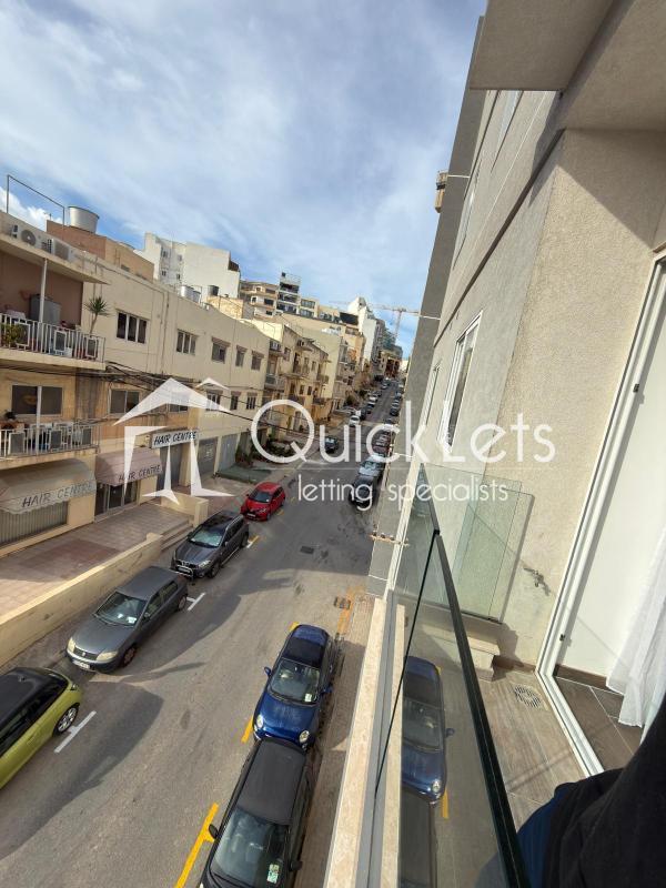 Studio Apartments in Gzira - Image 6