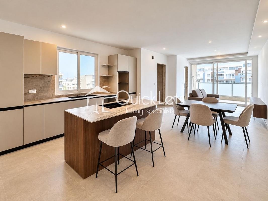 Property in Qawra