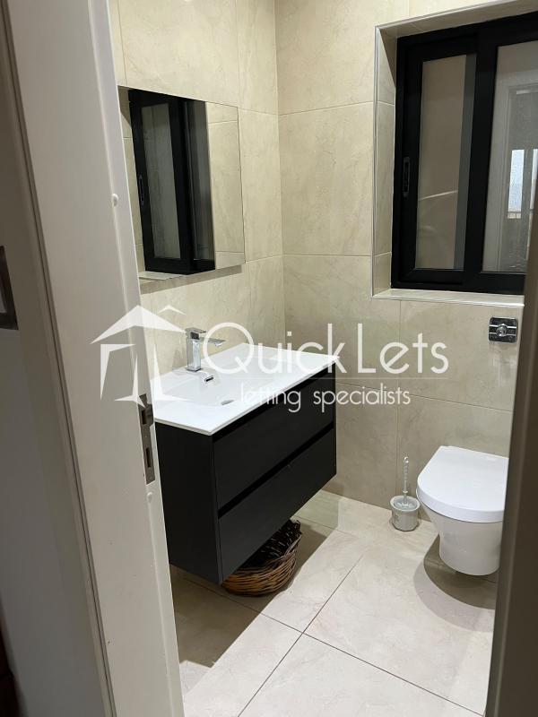Apartments in Pembroke - Image 2