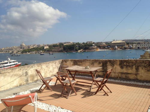 Townhouses in Sliema - Image 2